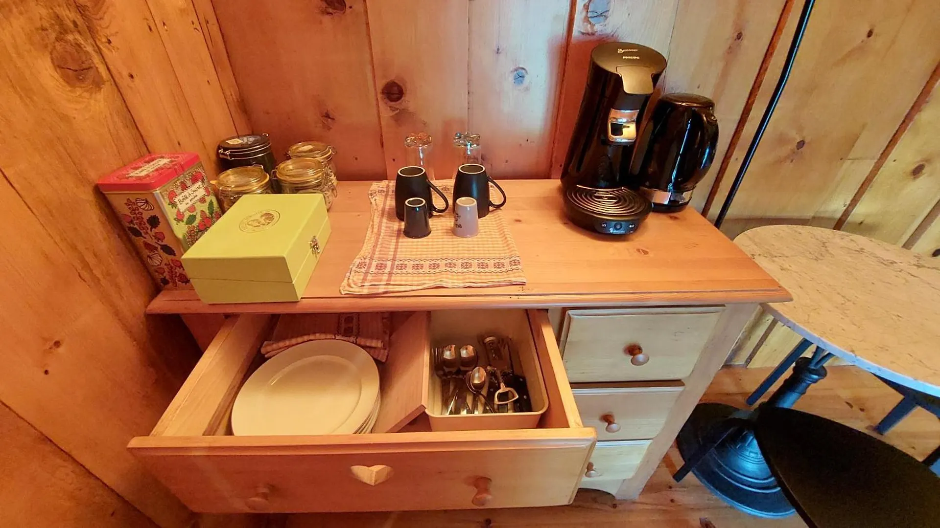 Chalet Independant Chez Aurele Dullin 住宿加早餐酒店